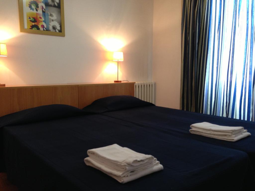 Spru Lisbon Summer Accommodation Oda fotoğraf